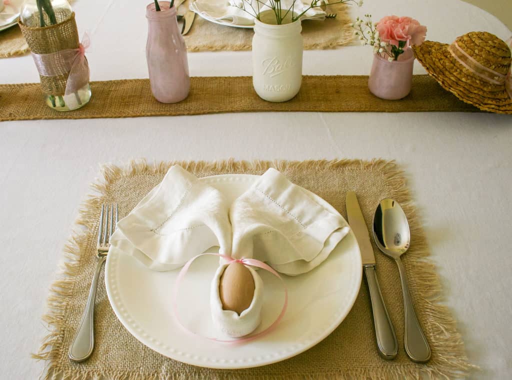 DIY Burlap placemat with white bunny shaped napkin