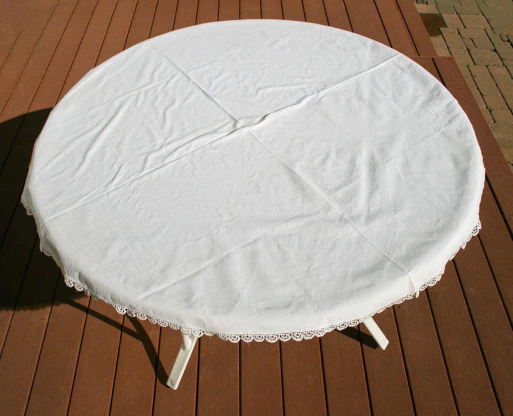 circle shaped table