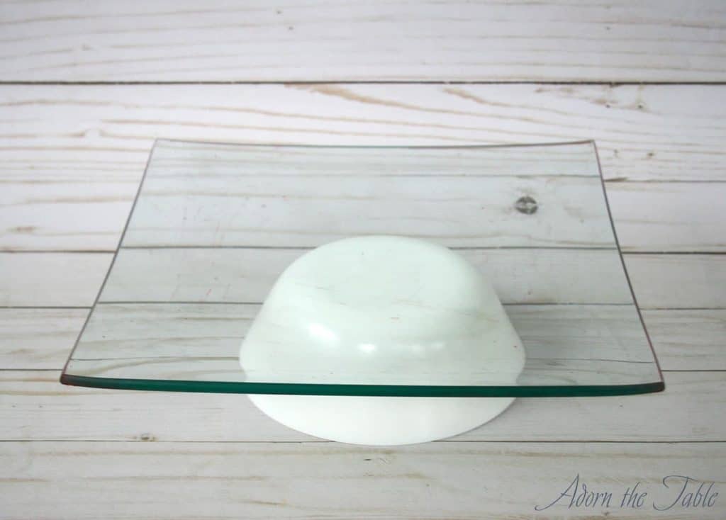 Graduation-Cap-Cake-Stand-clear-plate-white-bowl overhead view