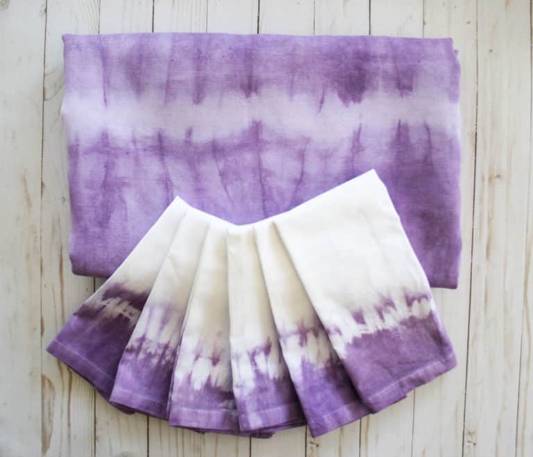 How to Tie-Dye a Tablecloth & Napkins ~ Step-by-Step Instructions