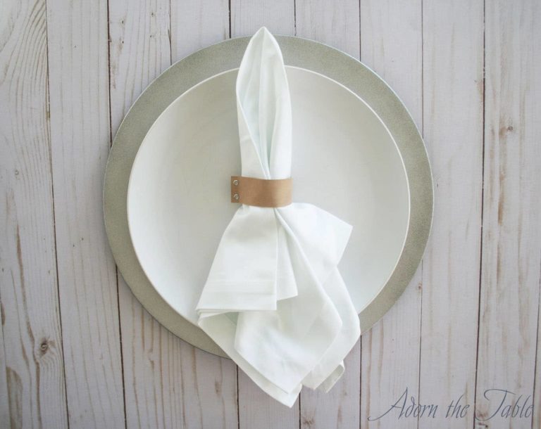 7 Reasons Why You Should Use Cloth Napkins Every Day