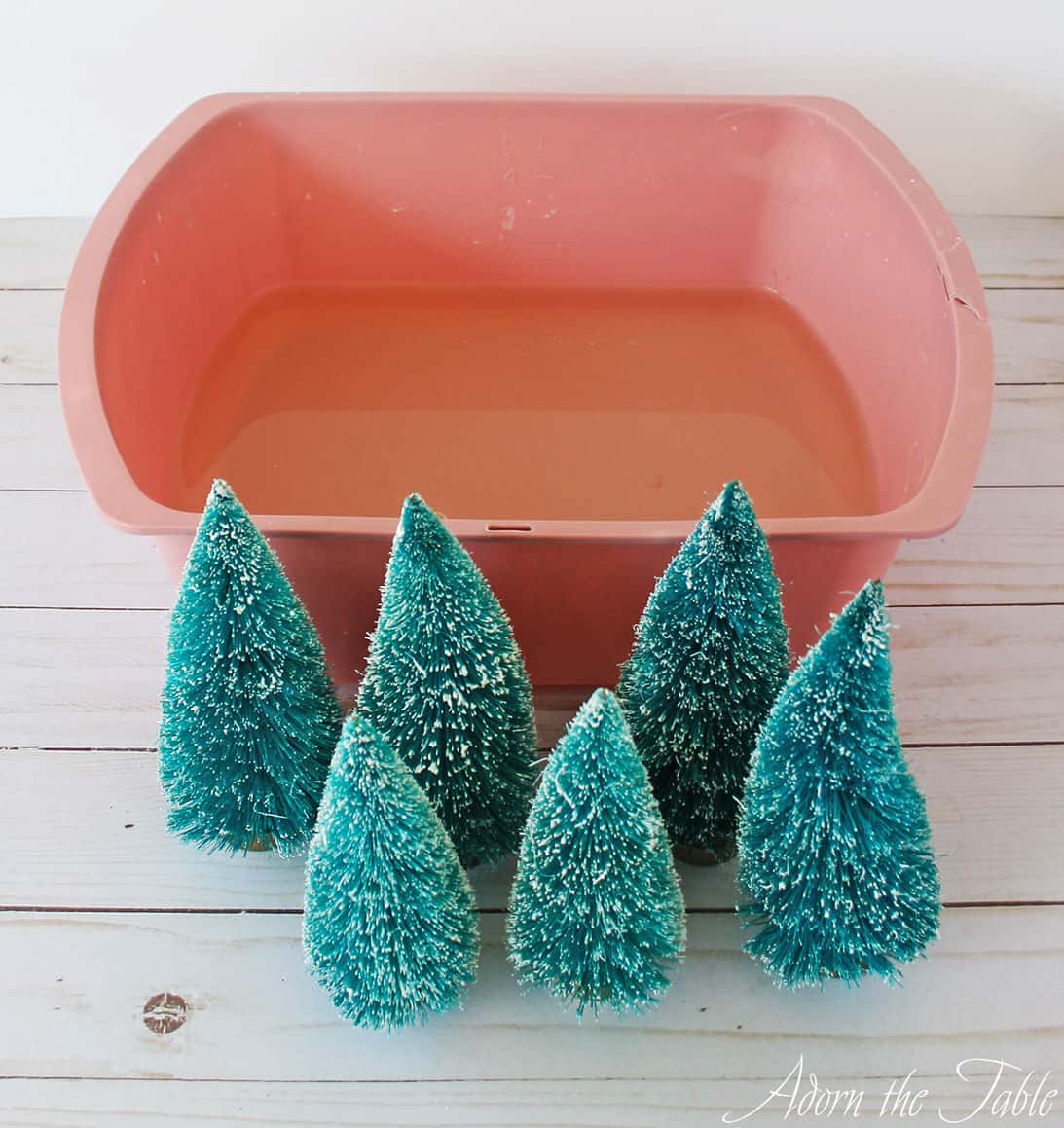 How to Change the Color of Bottle Brush Trees Adorn the Table