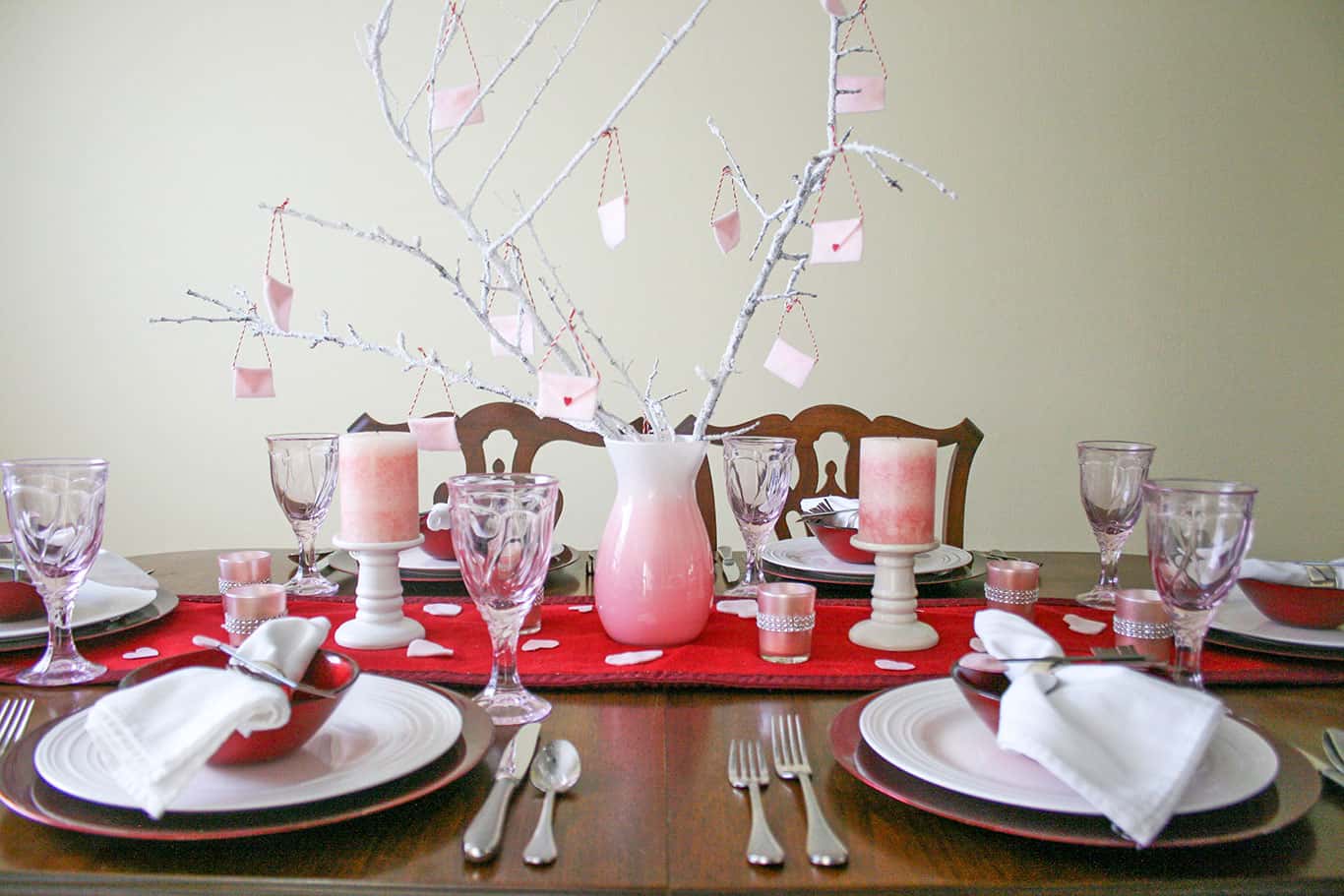 Simple Galentine's Day tablescape