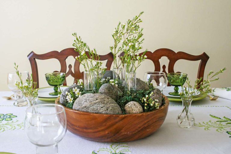 Simple Moss Bowl Centerpiece DIY