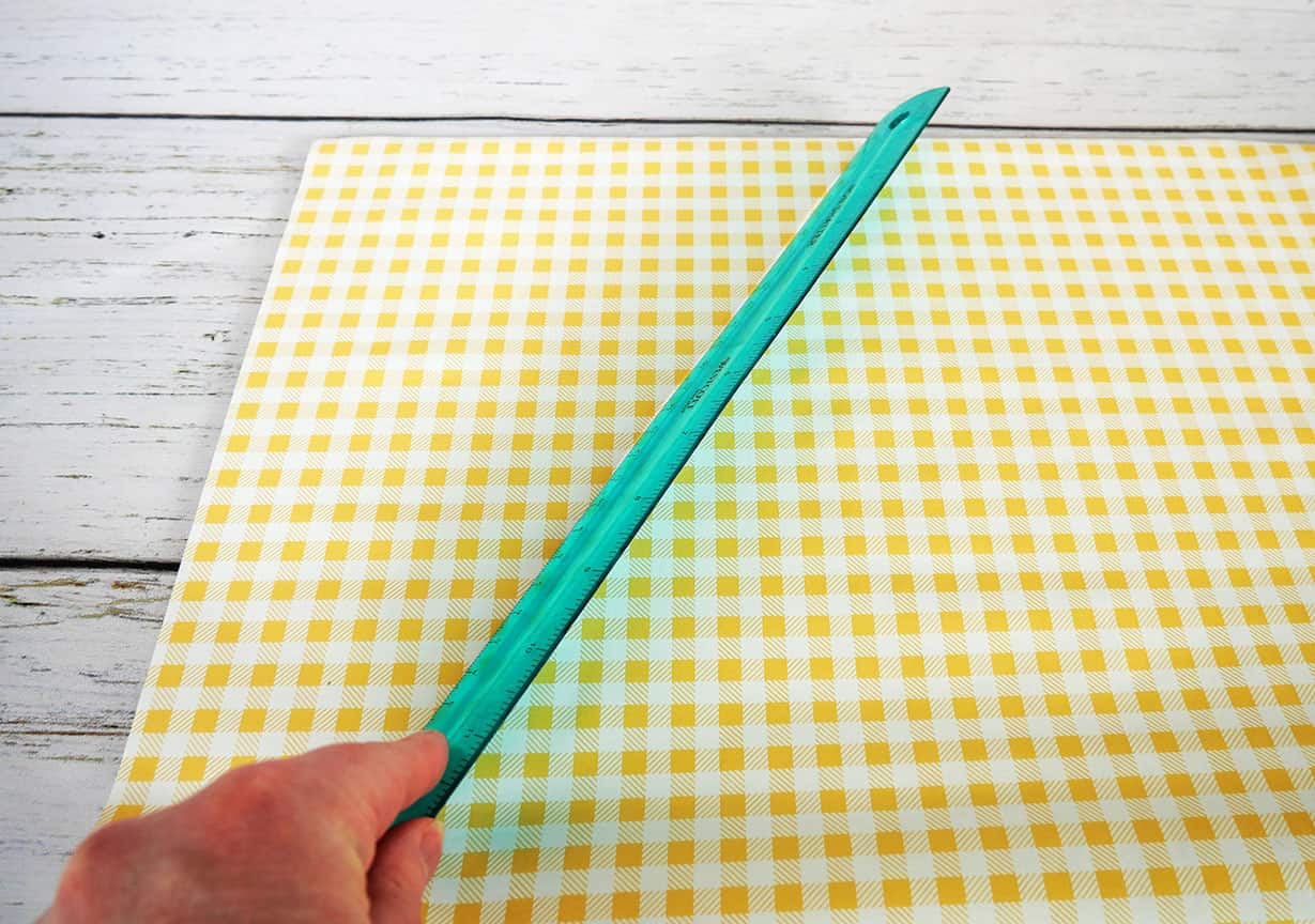 Simple DIY Upcycled Cork Board Placemats Adorn the Table