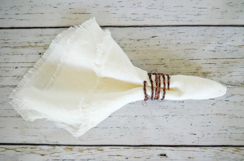 Easiest diy napkin rings for everyday use with ends showing