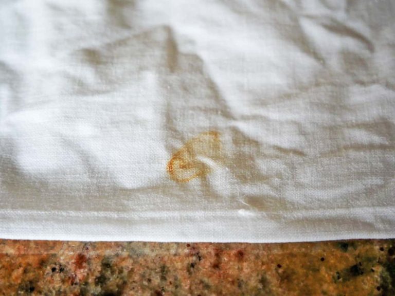 How to Get Rust Marks Out of Fabric Adorn the Table