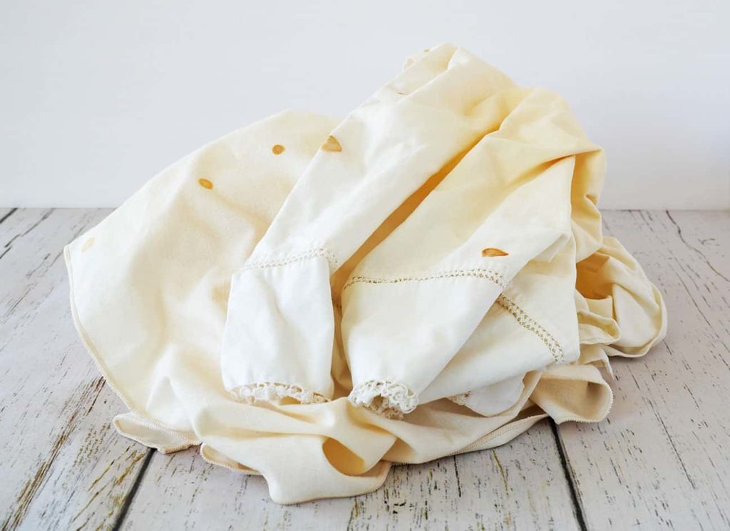 How to Get Rust Marks Out of Fabric Adorn the Table