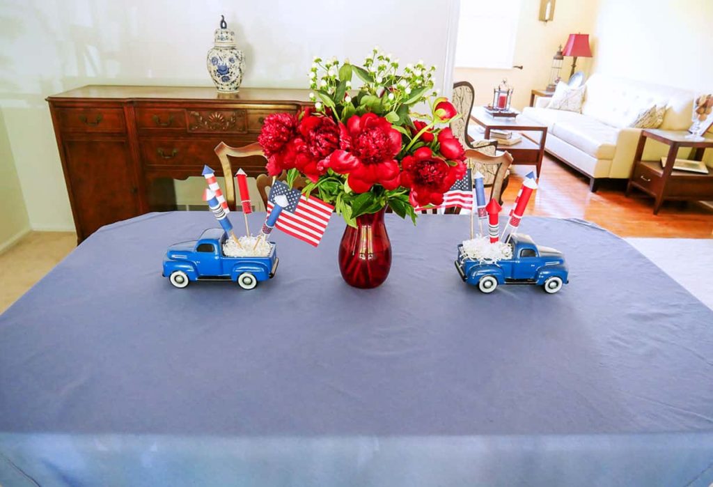 Blue trucks added to festive 4th of July table setting