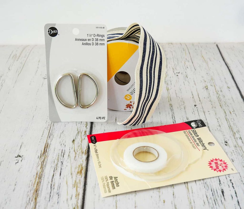Supplies for simple D-ring napkin ring diy