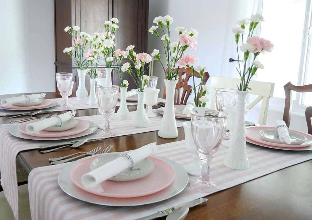 Setting a Pretty Table for Your Girlfriends pink and white table