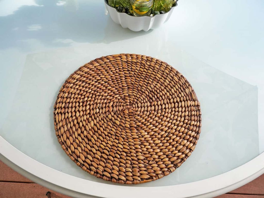 Rattan placemat on Setting a Simple Summer Outdoor Tablescape