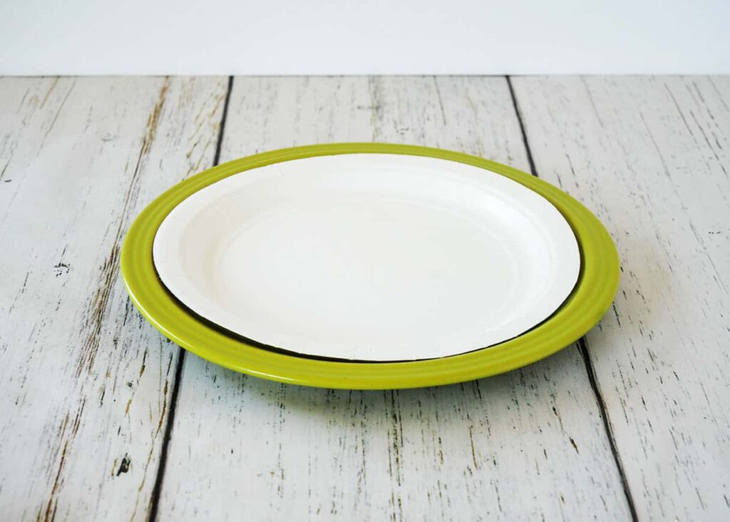 What to Put Between Dishes to Prevent Scratches with paper plate