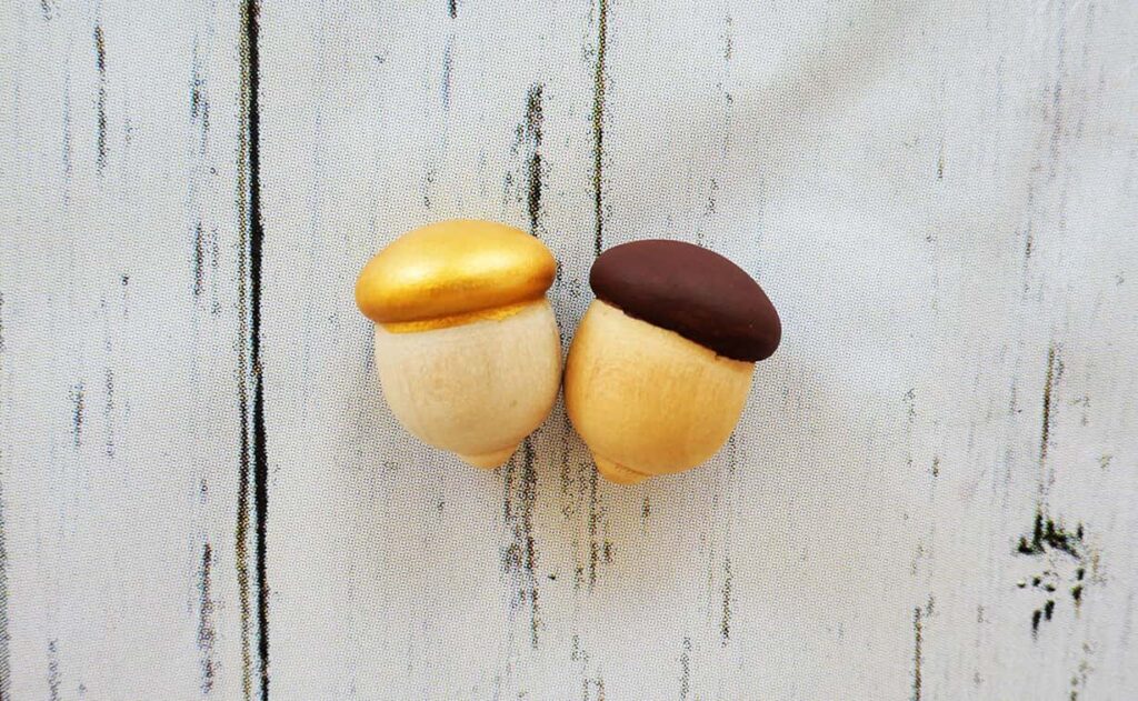 Painted acorns for DIY Acorn Napkin Rings