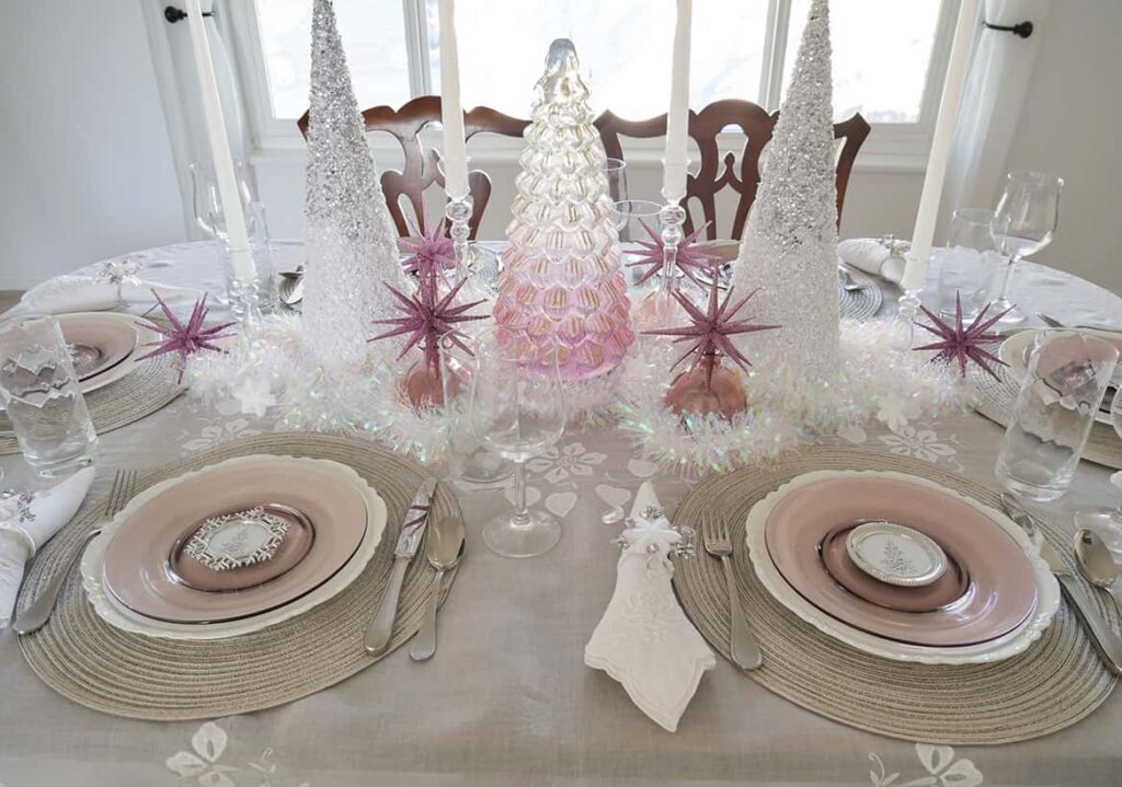 Pretty Christmas table setting lilac and white