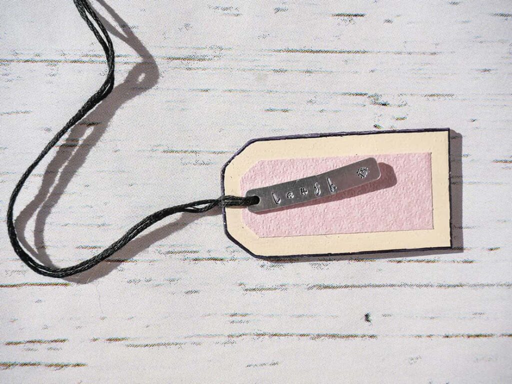 Completed cute & easy personalized hanging tags