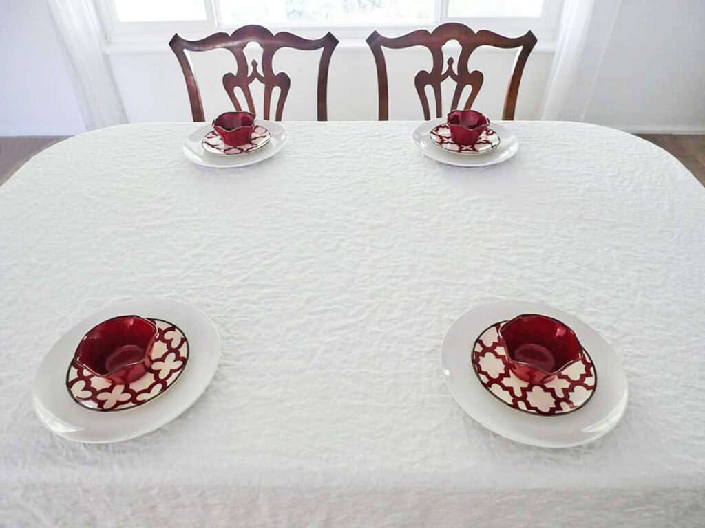 Small red bowls added to Fall place setting.